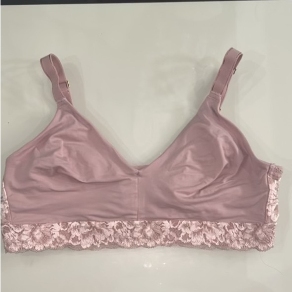 Soma Wireless Lace Trim Neutral Bralette- Size XL
